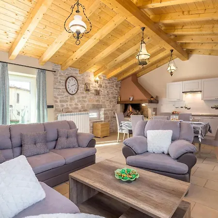 Holiday home Pet Friendly In With Kitchen Visnjan